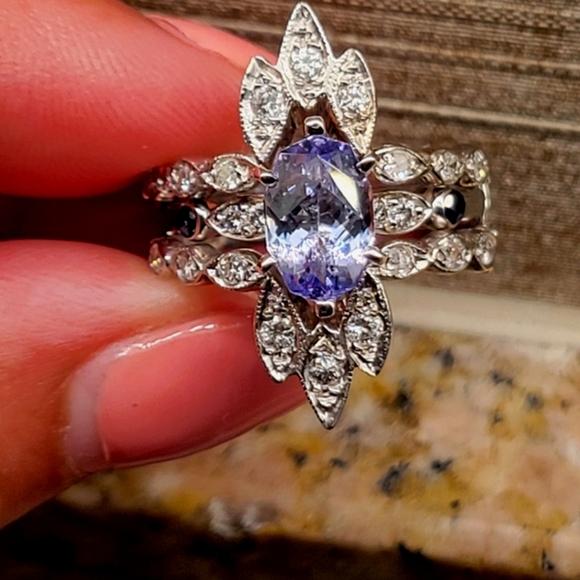 14k White Gold Custom Cut Tanzanite & Sapphire Ring - Picture 5 of 7